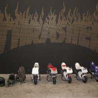 http://dejodelacombe.com/files/gimgs/th-2_FB03_trasher+motos.jpg